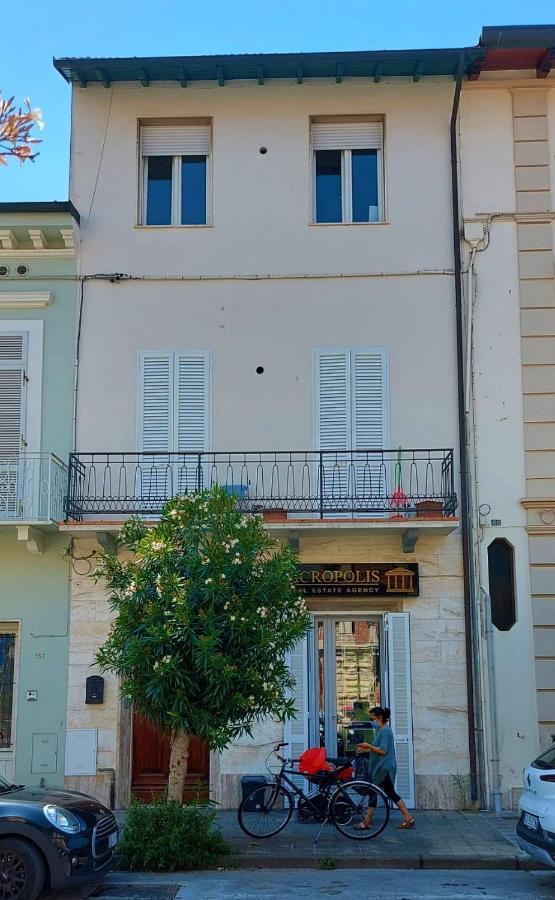 Acropolis Apartment Viareggio Exterior photo
